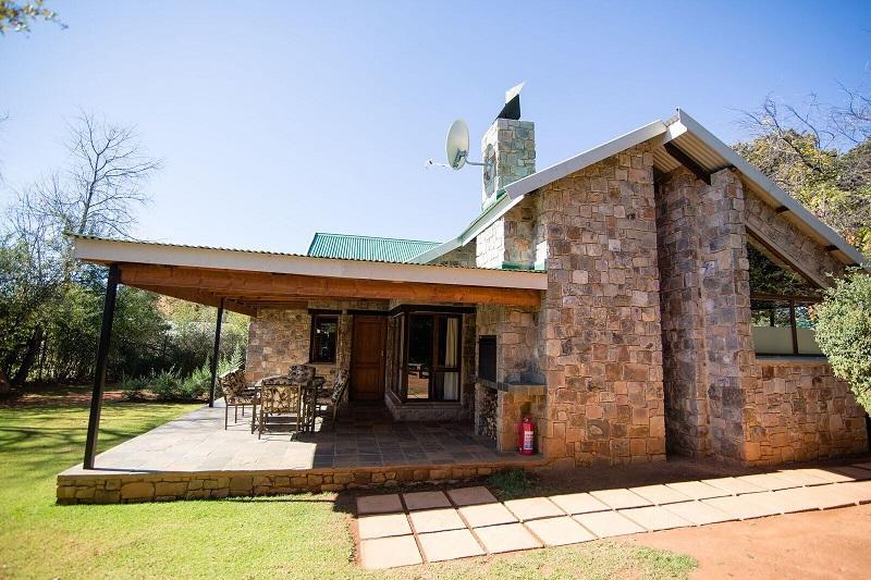 Big Oak Cottages Dullstroom Exterior foto